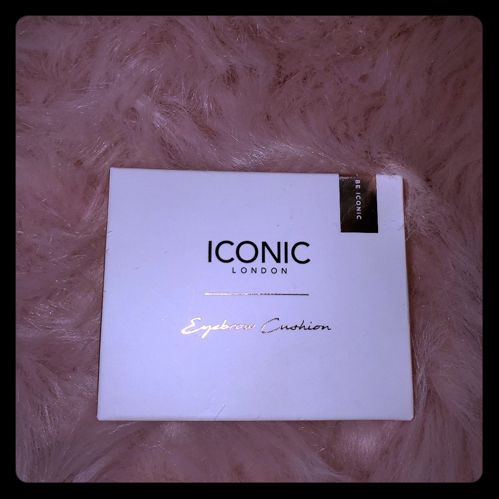 Iconic London eyebrow cussion